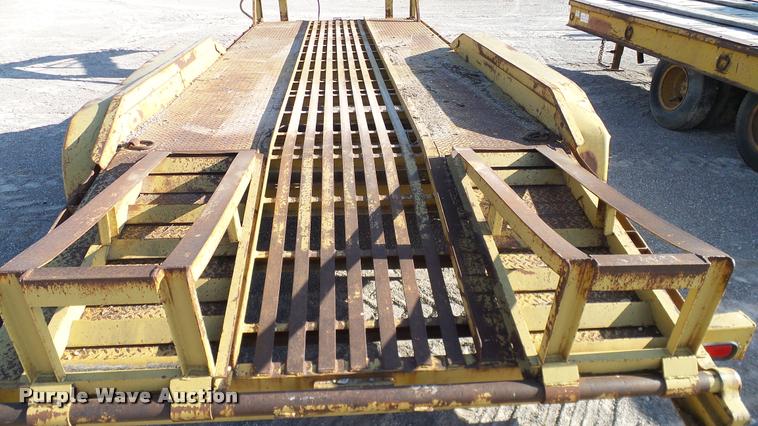 image for item DA6118 1997 Childers equipment trailer