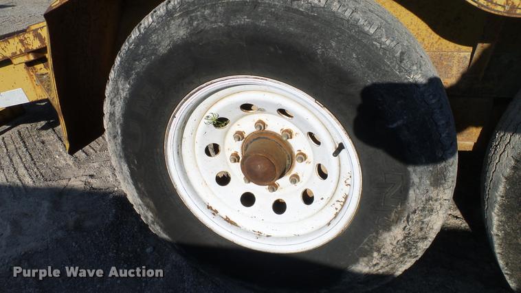 image for item DA6118 1997 Childers equipment trailer