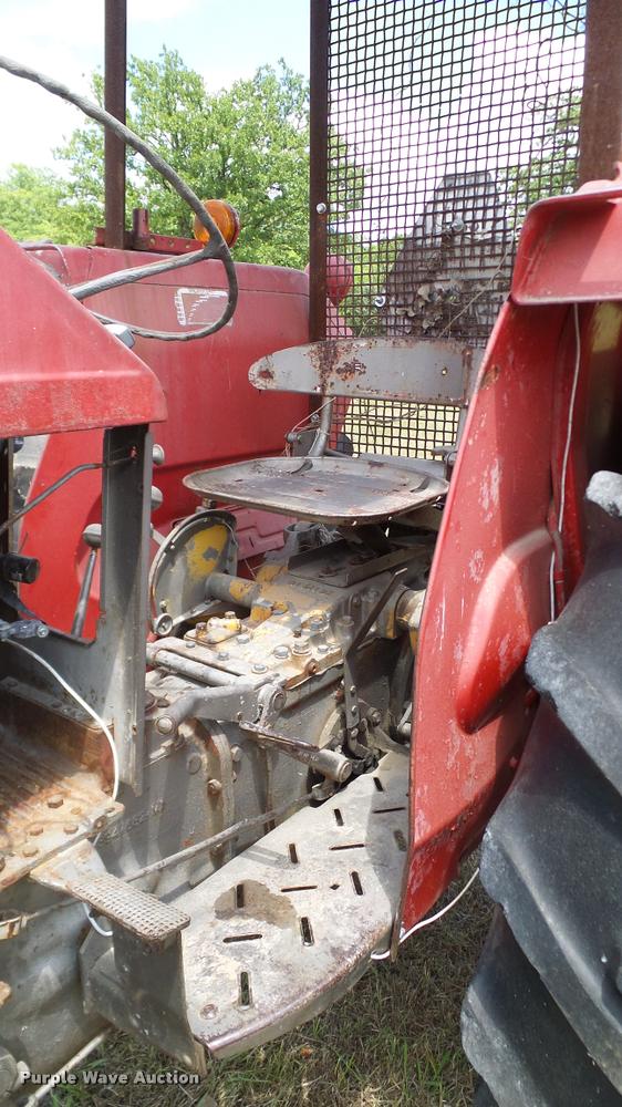 image for item DA6120 Massey-Ferguson 175 tractor