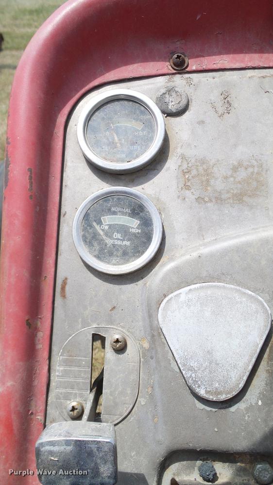 image for item DA6120 Massey-Ferguson 175 tractor