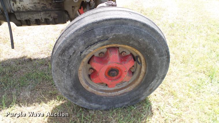 image for item DA6120 Massey-Ferguson 175 tractor