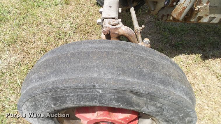 image for item DA6120 Massey-Ferguson 175 tractor