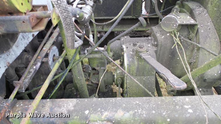 image for item DA6122 1977 Ford F600 oil distributor truck