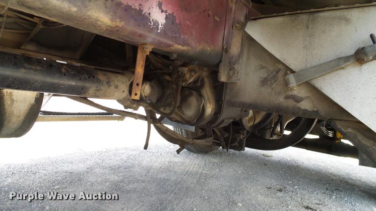 image for item DA6123 1986 Freightliner FLC semi truck