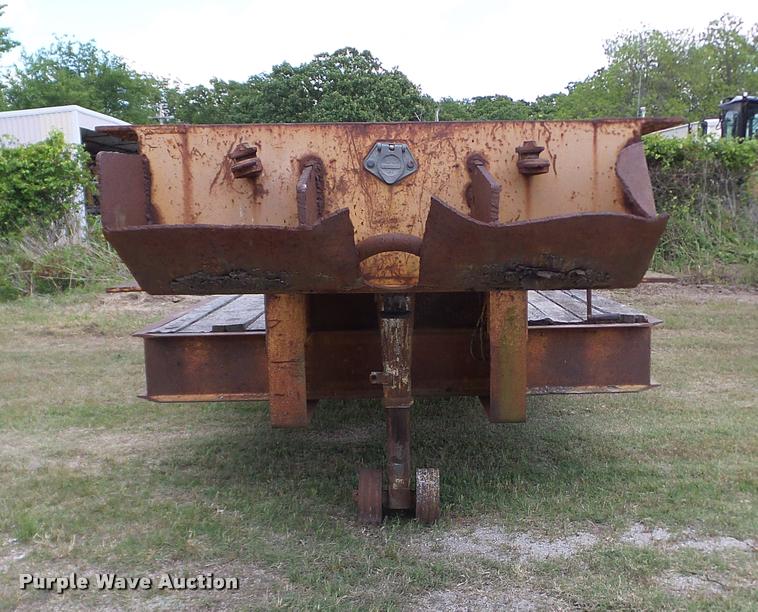 image for item DA6125 1971 Load Craft L-25-R equipment trailer