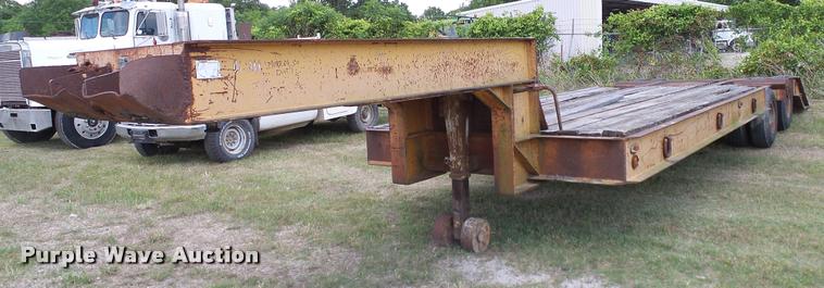 image for item DA6125 1971 Load Craft L-25-R equipment trailer