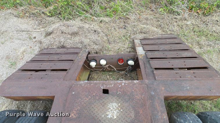 image for item DA6125 1971 Load Craft L-25-R equipment trailer