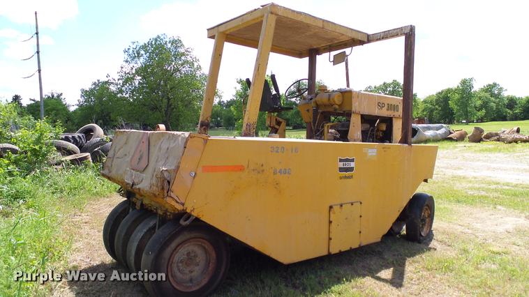 image for item DA6128 Bros SP3000 pneumatic roller