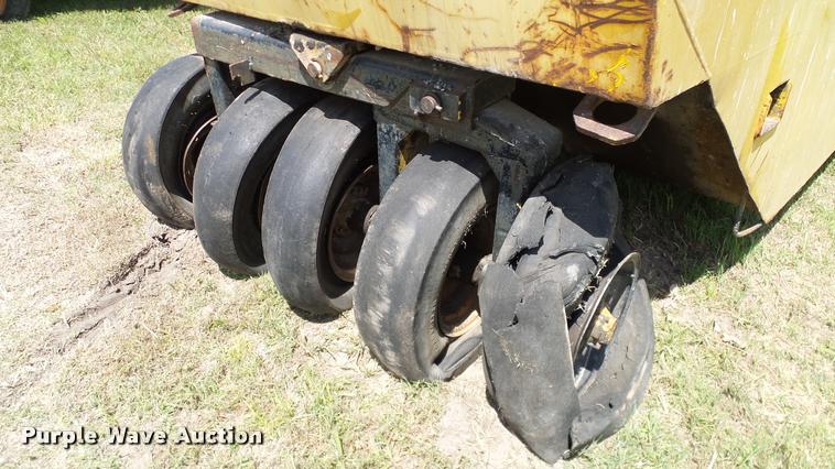 image for item DA6128 Bros SP3000 pneumatic roller