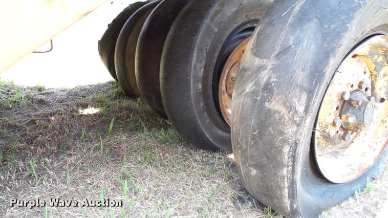 image for item DA6128 Bros SP3000 pneumatic roller