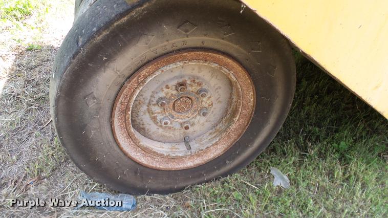 image for item DA6128 Bros SP3000 pneumatic roller