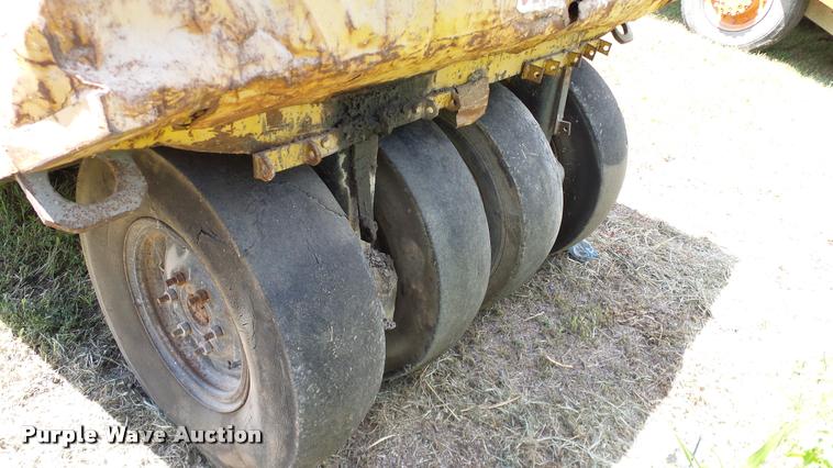 image for item DA6128 Bros SP3000 pneumatic roller