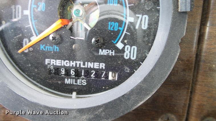 image for item DA6129 1987 Freightliner FLC dump truck