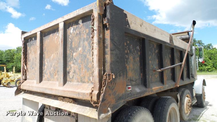 image for item DA6129 1987 Freightliner FLC dump truck