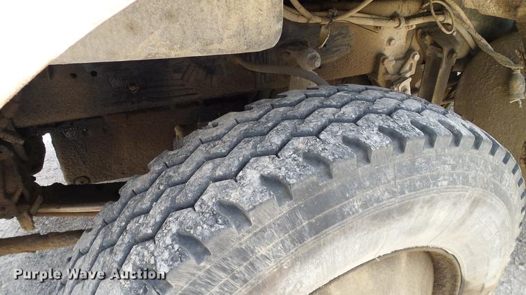 image for item DA6129 1987 Freightliner FLC dump truck