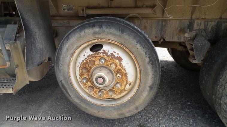 image for item DA6129 1987 Freightliner FLC dump truck