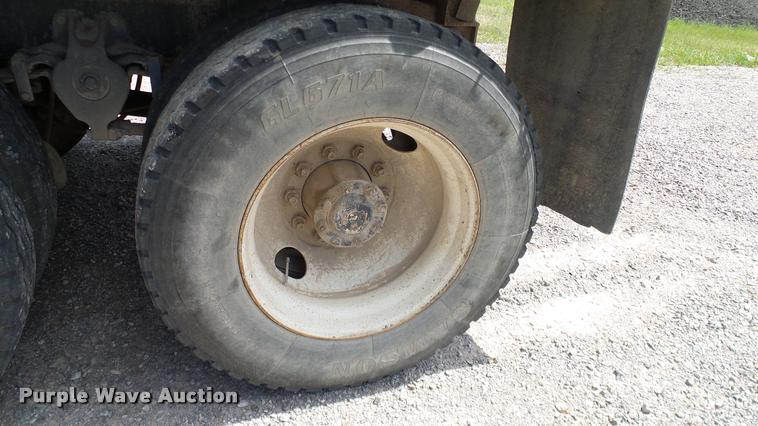 image for item DA6129 1987 Freightliner FLC dump truck