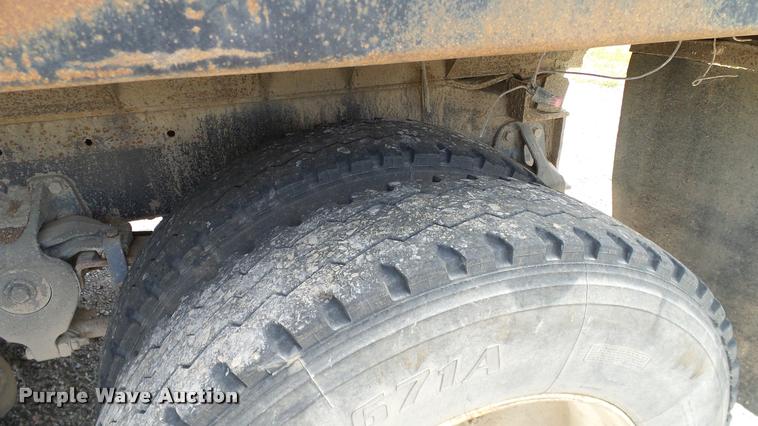 image for item DA6129 1987 Freightliner FLC dump truck