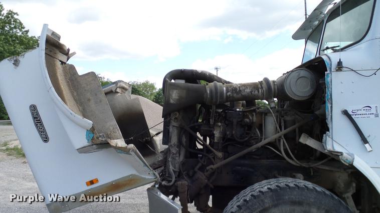 image for item DA6129 1987 Freightliner FLC dump truck