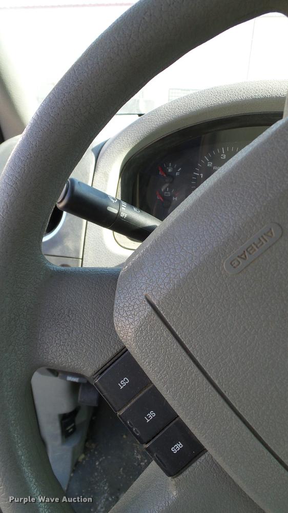 image for item DA6151 2004 Ford F150 SuperCab pickup truck