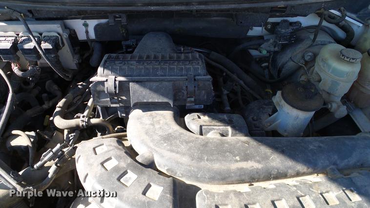image for item DA6151 2004 Ford F150 SuperCab pickup truck