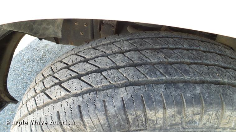 image for item DA6151 2004 Ford F150 SuperCab pickup truck