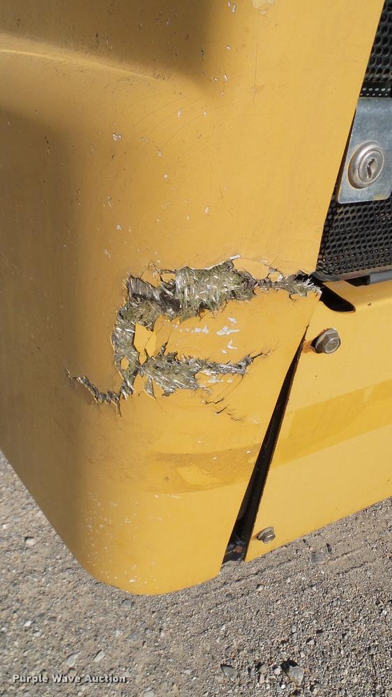 image for item DA6153 2001 Vermeer BC1000XL wood chipper