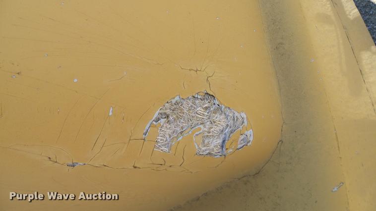 image for item DA6153 2001 Vermeer BC1000XL wood chipper