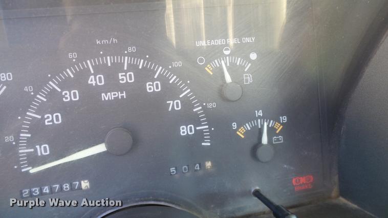 image for item DA6154 1994 Chevrolet Cheyenne 1500 pickup truck