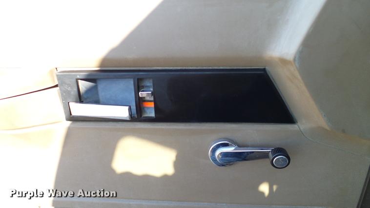 image for item DA6154 1994 Chevrolet Cheyenne 1500 pickup truck