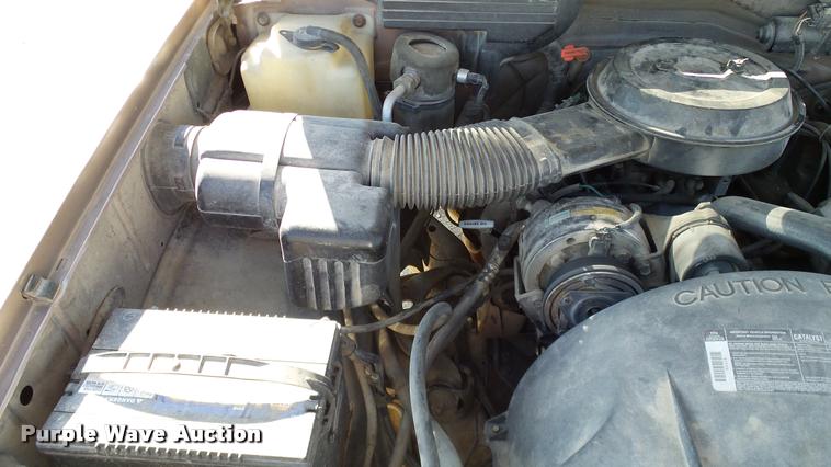 image for item DA6154 1994 Chevrolet Cheyenne 1500 pickup truck