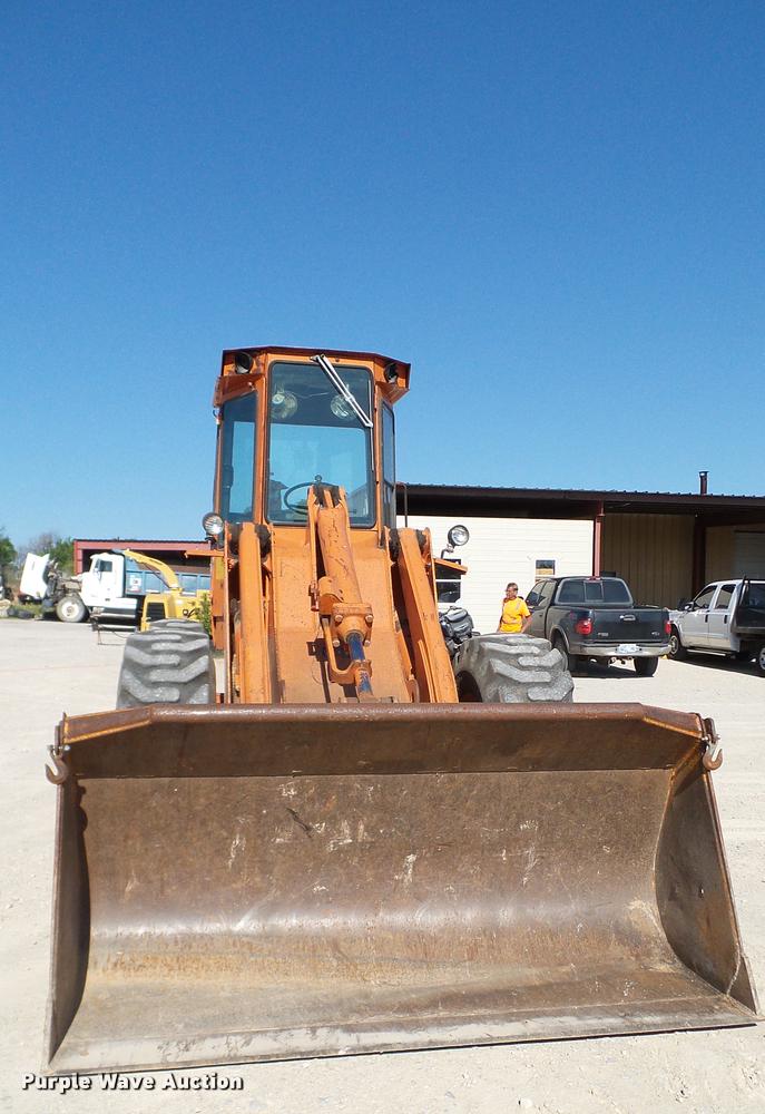 image for item DA6155 1985 John Deere 544C wheel loader