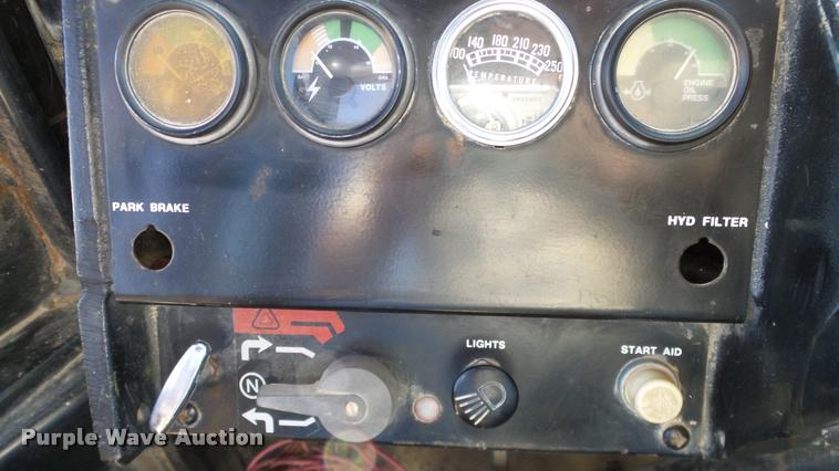 image for item DA6155 1985 John Deere 544C wheel loader