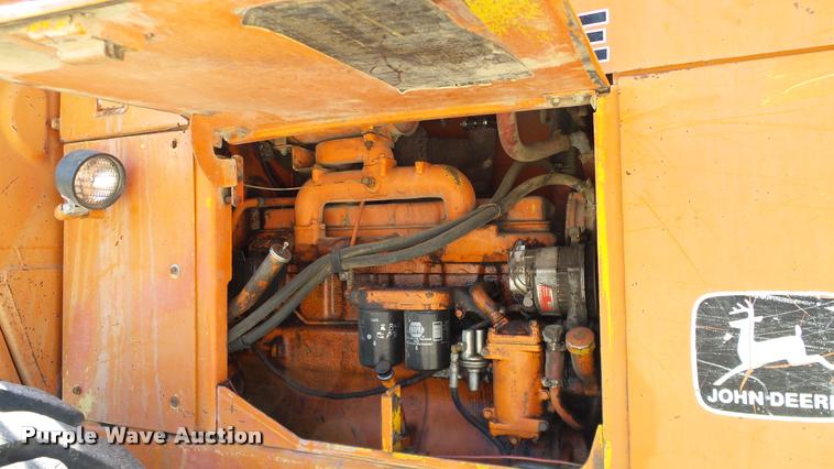image for item DA6155 1985 John Deere 544C wheel loader