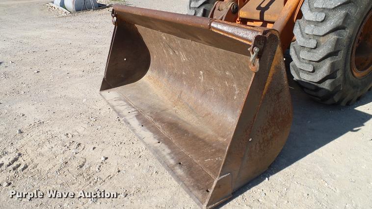 image for item DA6155 1985 John Deere 544C wheel loader