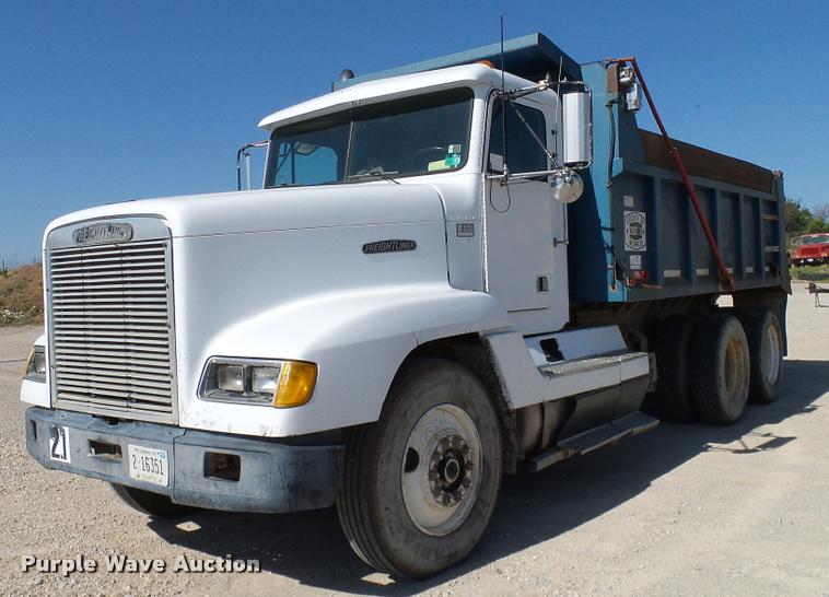 image for item DA6156 1989 Freightliner FLD dump truck