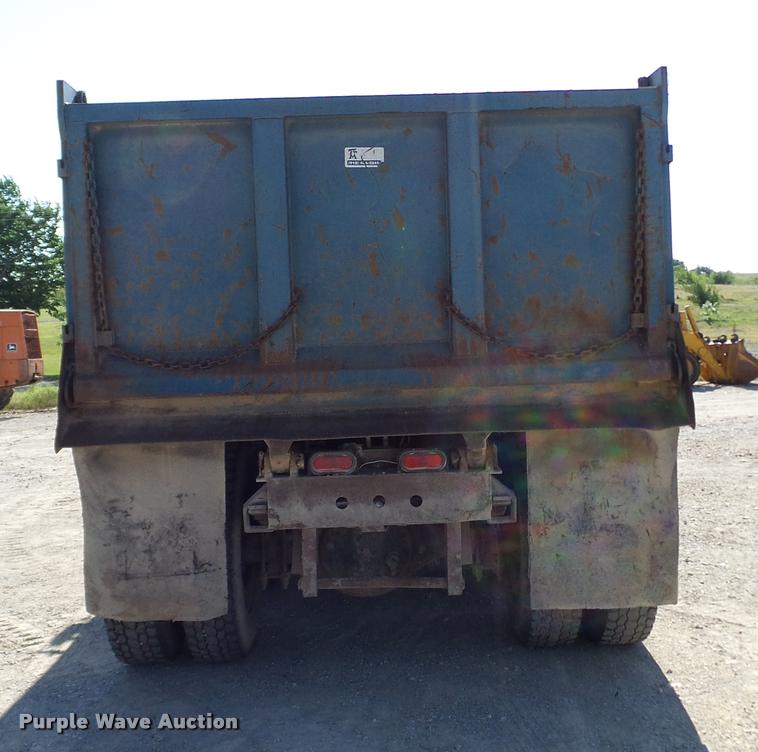 image for item DA6156 1989 Freightliner FLD dump truck