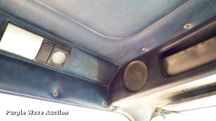 image for item DA6156 1989 Freightliner FLD dump truck