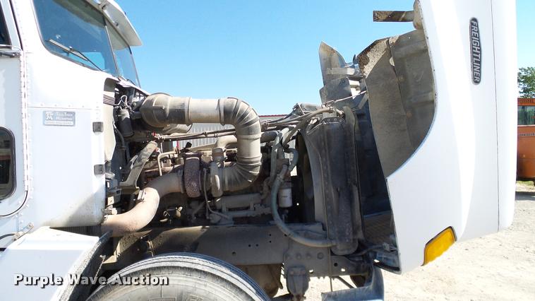 image for item DA6156 1989 Freightliner FLD dump truck