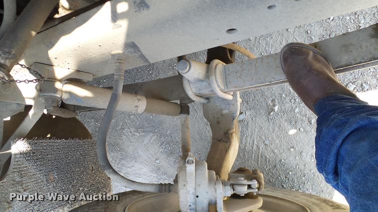 image for item DA6156 1989 Freightliner FLD dump truck