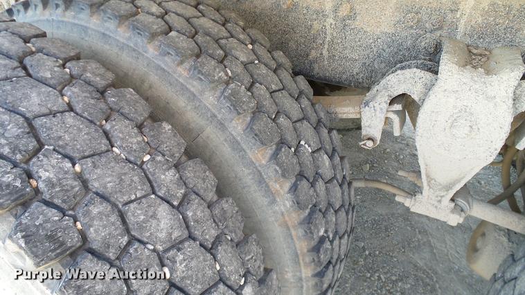 image for item DA6156 1989 Freightliner FLD dump truck