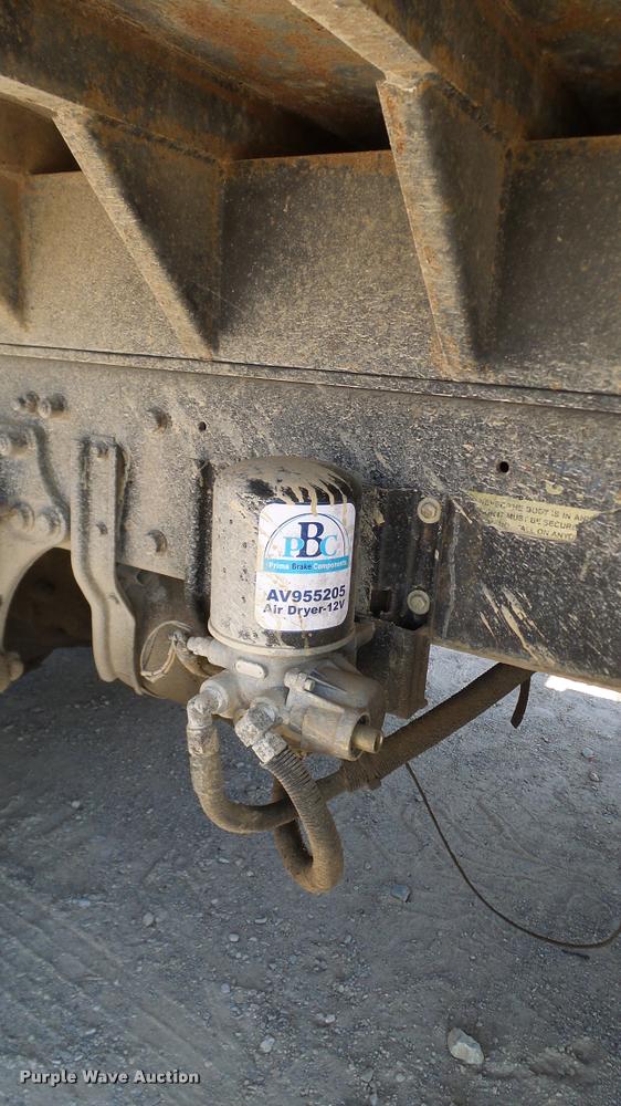 image for item DA6156 1989 Freightliner FLD dump truck