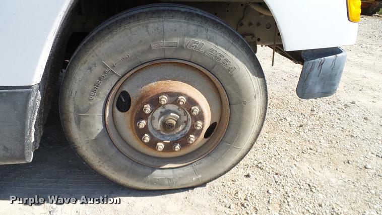 image for item DA6156 1989 Freightliner FLD dump truck