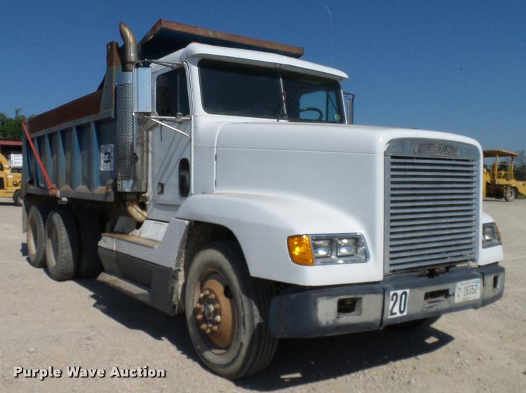 image for item DA6157 1989 Freightliner FLD dump truck