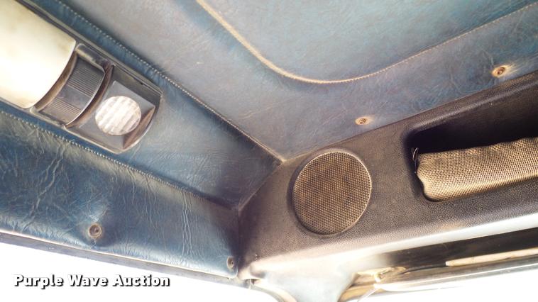 image for item DA6157 1989 Freightliner FLD dump truck