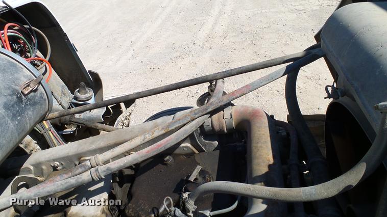 image for item DA6157 1989 Freightliner FLD dump truck