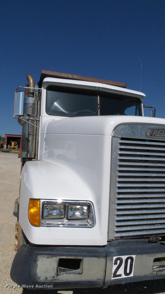 image for item DA6157 1989 Freightliner FLD dump truck