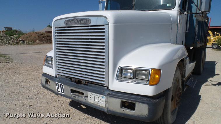 image for item DA6157 1989 Freightliner FLD dump truck