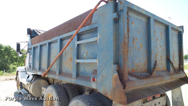 image for item DA6157 1989 Freightliner FLD dump truck