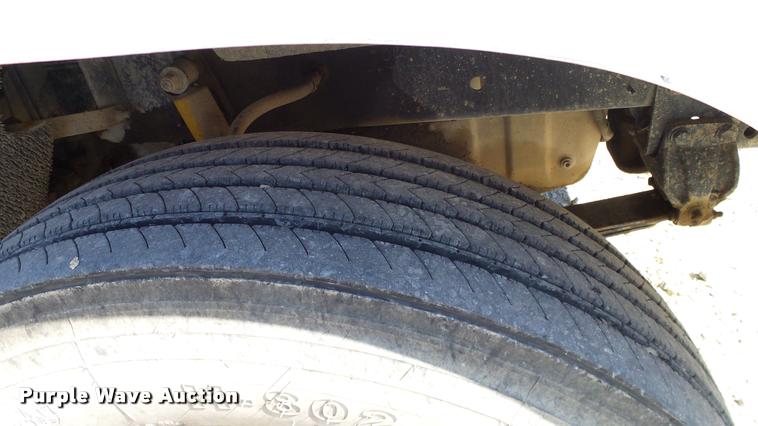 image for item DA6157 1989 Freightliner FLD dump truck